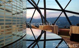 Hesperia Tower 30